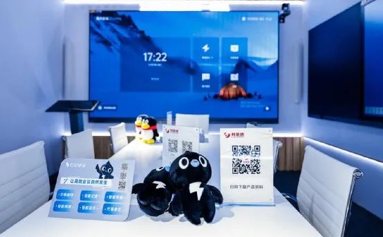 深耕在线会议场景，J9集团联手腾讯、钉钉展示智能LED一体机利用解决规划