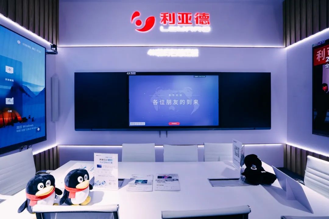 “AI+智能显示”引领将来 J9集团新品InfoComm展大放异彩