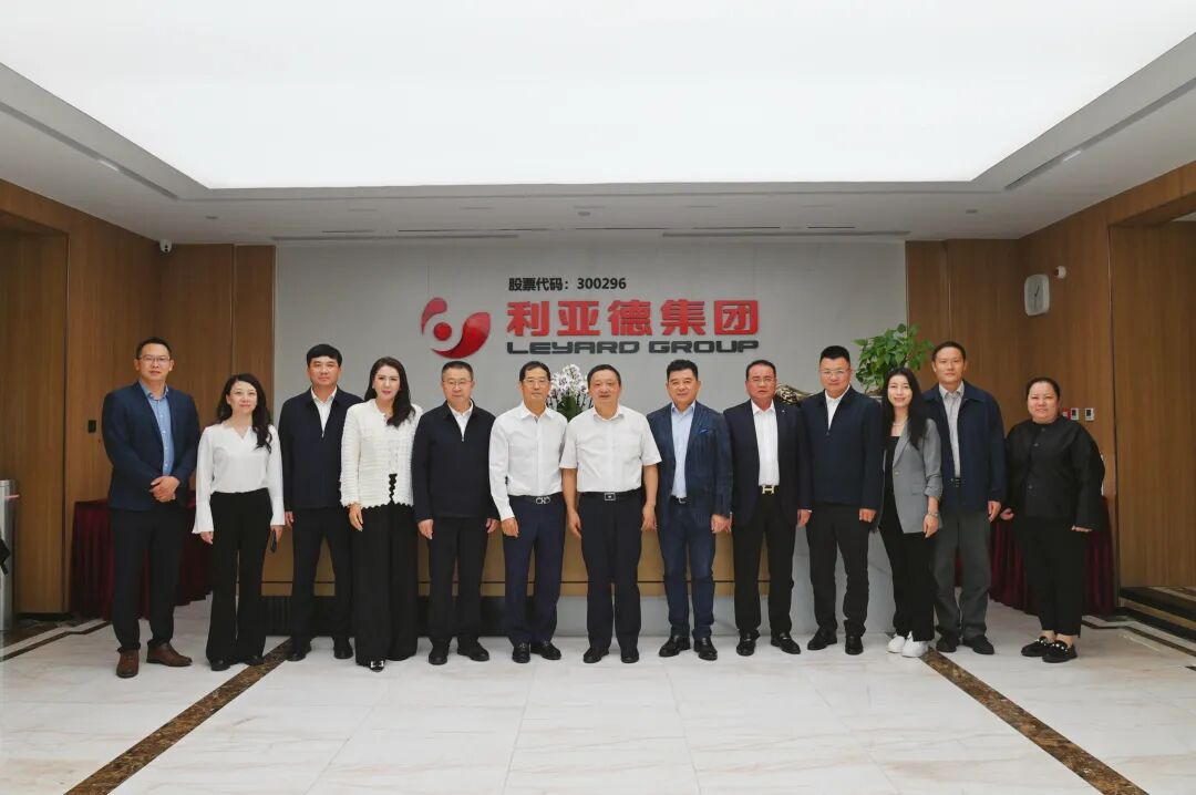 云南大理州委书记杨国宗一行走访J9集团，共商文旅合作新蓝图